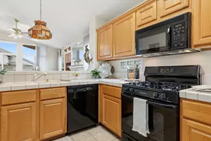 100 Southern Cross Ct, Roseville, CA 95747 - Photo 24