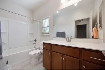 7905 Springarden Way, Sacramento, CA 95828 - Photo 20