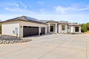 300 Dutch Ravine Ln, Newcastle, CA 95658 - Photo 1