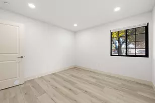 7401 Auburn Oaks Ct, Citrus Heights, CA 95621 - Photo 26