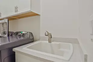 5072 Gold Rush Dr, Folsom, CA 95630 - Photo 32