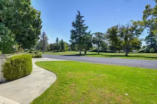 44214 N El Macero Dr, El Macero, CA 95618 - Photo 2