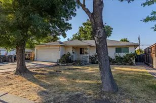 221 W Pearl Ave, Stockton, CA 95207 - Photo 1