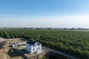 4319 S Walnut Rd, Turlock, CA 95380 - Photo 1