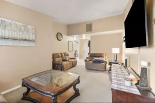 9812 Sandy Creek Way, Stockton, CA 95209 - Photo 22