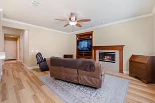 6612 Jarrett Ct, Elk Grove, CA 95757 - Photo 18