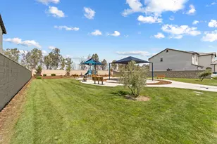 1396 E Via Prato Dr, Fresno, CA 93730 - Photo 4