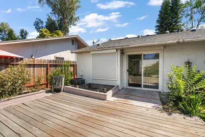 6827 Shiloh Court, Stockton, CA 95219 - Photo 28