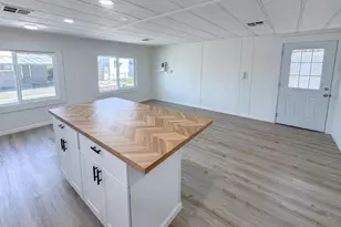 Alameda Ln, Sacramento, CA 95842 - Photo 18