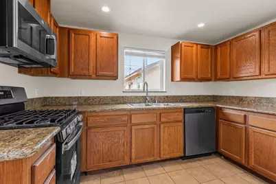 3925 Palmetto Street, Sacramento, CA 95838 - Photo 6