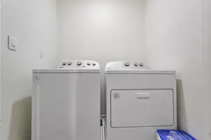 377 Shafer Ave, Merced, CA 95348 - Photo 16