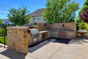 1661 Spring St, Davis, CA 95616 - Photo 42