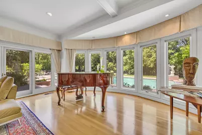 557 Crocker Rd, Sacramento, CA 95864 - Photo 12