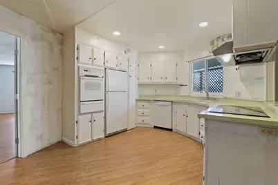 Pina Street, Sacramento, CA 95828 - Photo 16