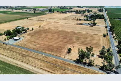 11705 Simmerhorn Road, Galt, CA 95632 - Photo 32