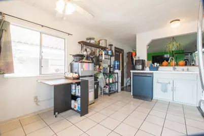 Tiki Lane, Sacramento, CA 95828 - Photo 10