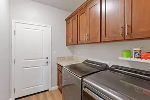 906 Avalon Dr, Ione, CA 95640 - Photo 18