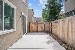 1482 Autry Way, Merced, CA 95348 - Photo 32