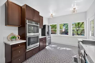 2130 26th St, Sacramento, CA 95818 - Photo 22