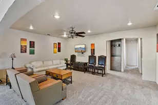 5924 Meghan Way, Sacramento, CA 95842 - Photo 10