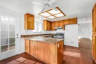 462 De Mar Dr, Sacramento, CA 95831 - Photo 14