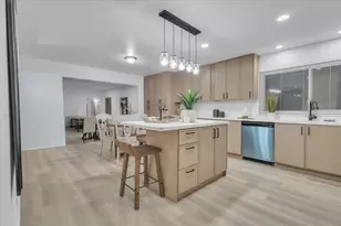 24 W Pardee Ln, Stockton, CA 95207 - Photo 18