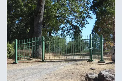 10006 Wendell Road, Mountain Ranch, CA 95246 - Photo 2