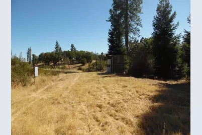 10006 Wendell Road, Mountain Ranch, CA 95246 - Photo 14