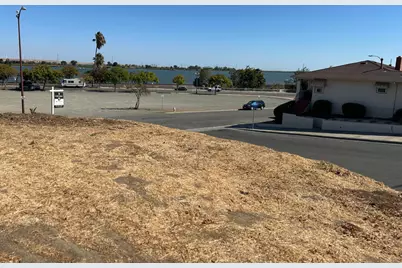 301 W 3rd Street, Antioch, CA 94509 - Photo 2