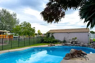 8950 Caselman Rd, Sacramento, CA 95829 - Photo 2