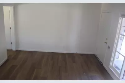 5380 49th Street, Sacramento, CA 95820 - Photo 18