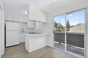 9101 Newhall Dr, Sacramento, CA 95826 - Photo 12