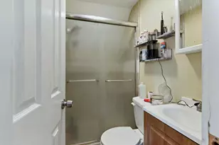 312 W Main St, Turlock, CA 95380 - Photo 40