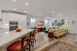 9118 Marisol Ln, El Dorado Hills, CA 95762 - Photo 6