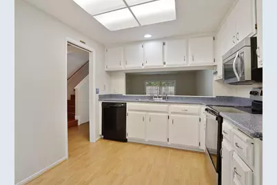 2930 Driftwood Place #51, Stockton, CA 95219 - Photo 10