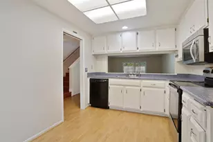 2930 Driftwood Pl, Stockton, CA 95219 - Photo 10