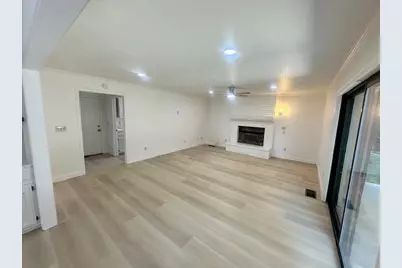 2400 Dutchollow Court, Modesto, CA 95356 - Photo 18