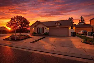 2368 Hearthsong Ct, Riverbank, CA 95367 - Photo 4