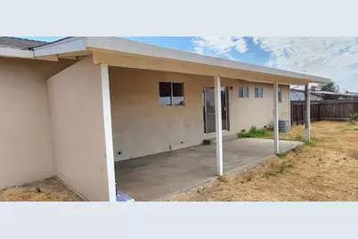 10449 Pioneer Avenue, Oakdale, CA 95361 - Photo 20