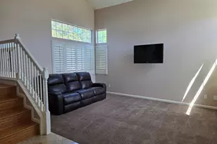 8216 Exbourne Cir, Sacramento, CA 95828 - Photo 8