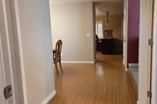 8216 Exbourne Cir, Sacramento, CA 95828 - Photo 16