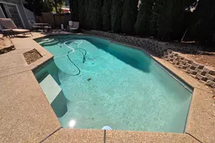 8216 Exbourne Cir, Sacramento, CA 95828 - Photo 42