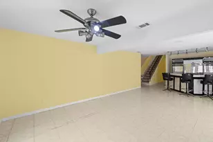 2208 Shameran St, Stockton, CA 95210 - Photo 10