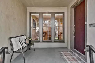 941 47th St, Sacramento, CA 95819 - Photo 4