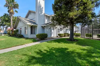 7212 Kallie Kay Ln, Sacramento, CA 95823 - Photo 6