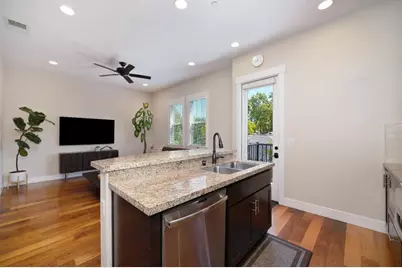 3685 Crocker Drive, Sacramento, CA 95818 - Photo 40