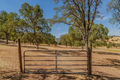 6708 Riata Way, Angels Camp, CA 95222 - Photo 16