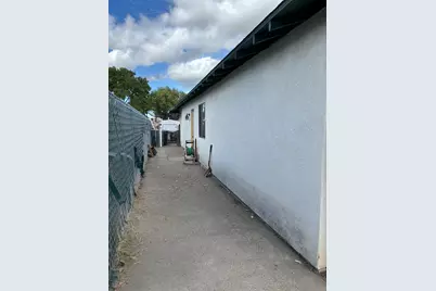 3808 Thornbury Way, Modesto, CA 95356 - Photo 26