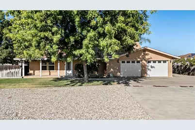 672 Pedersen Road, Oakdale, CA 95361 - Photo 2