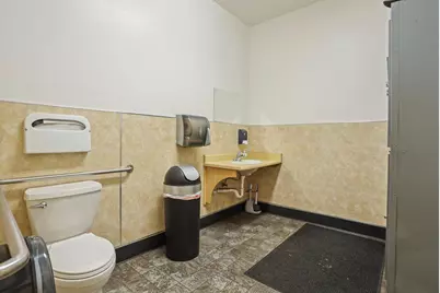 7711 Murray Drive, Stockton, CA 95210 - Photo 24